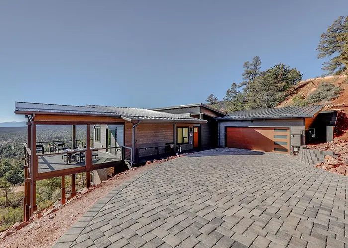 Hot Tub & Panoramic Mtn Views: Retreat! * Pine